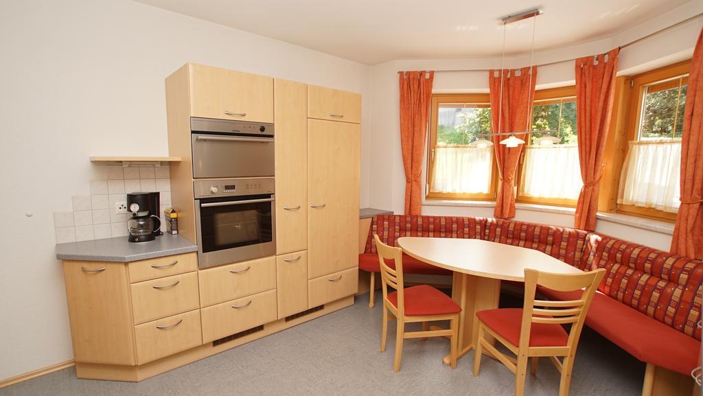 Haus Andrea Schiestl Villa Zell am Ziller Room photo